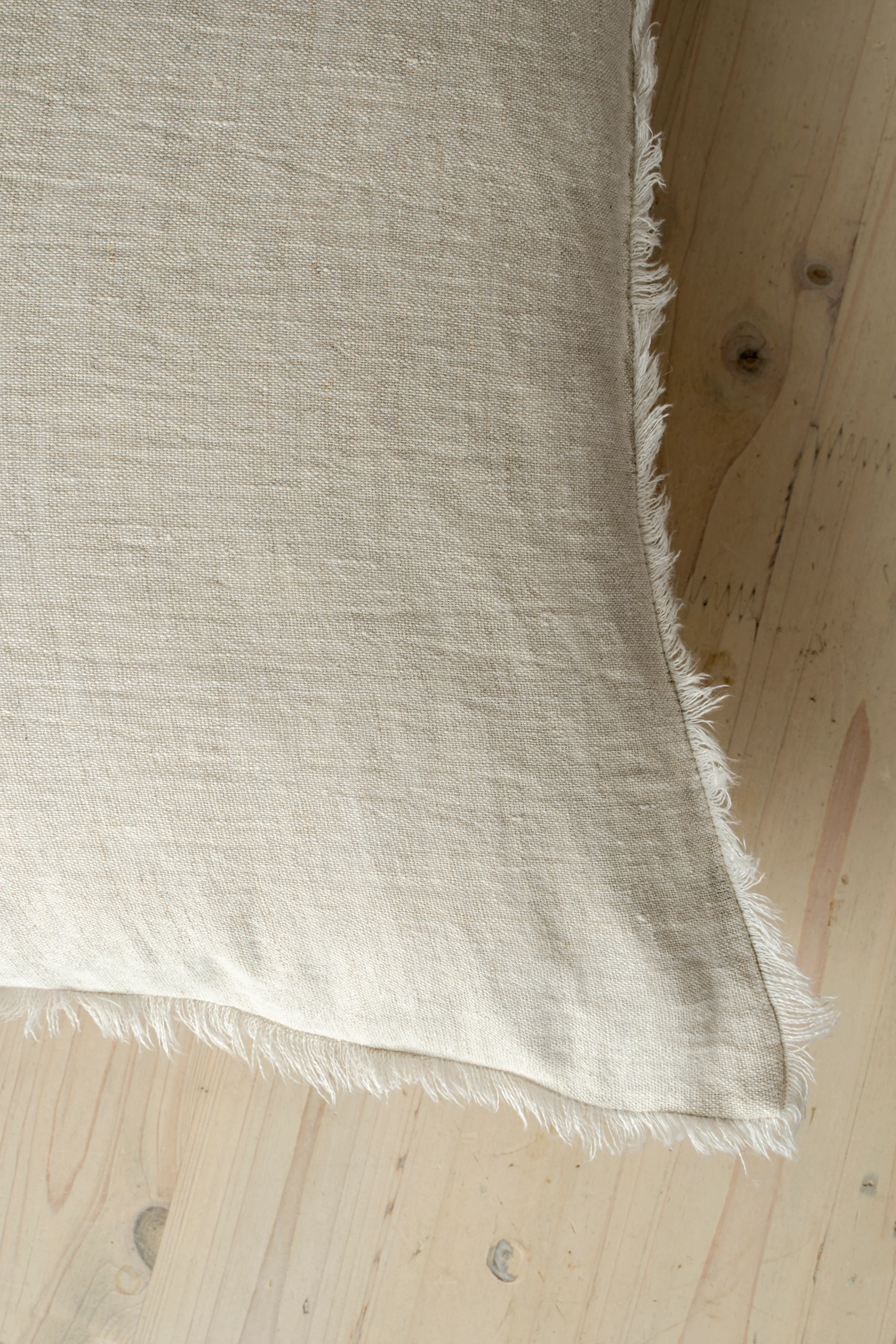 Lina Linen Pillow Chambray 24"x24" - Image 2