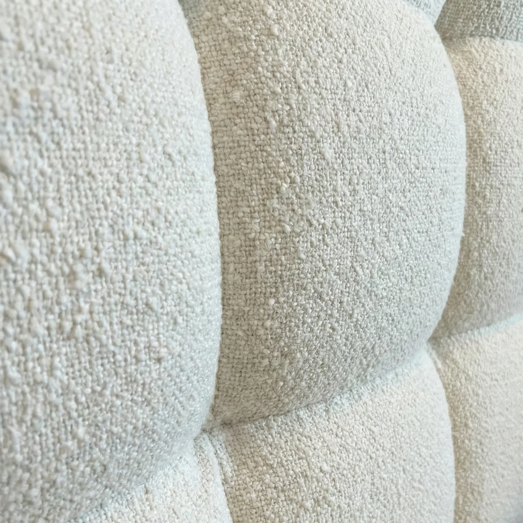 Bubbly Bliss Bed (Queen/King) - Image 3
