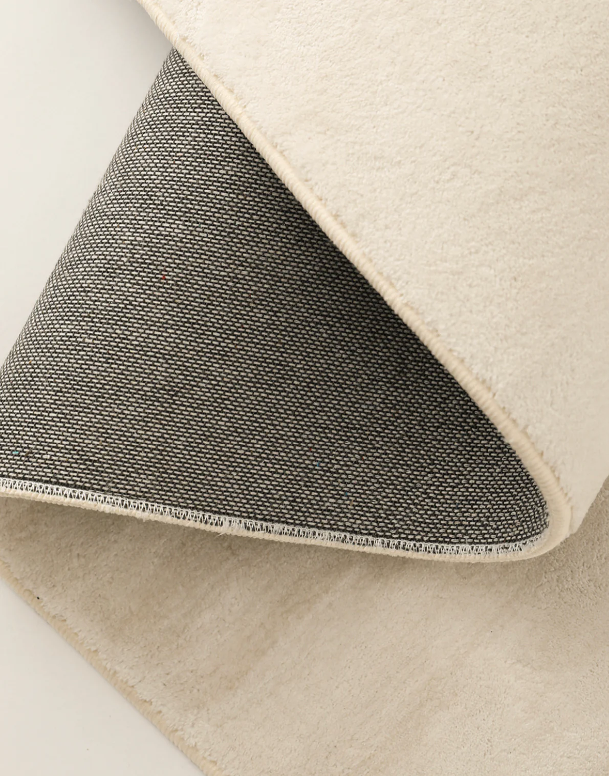 Isabella Rug - Image 4