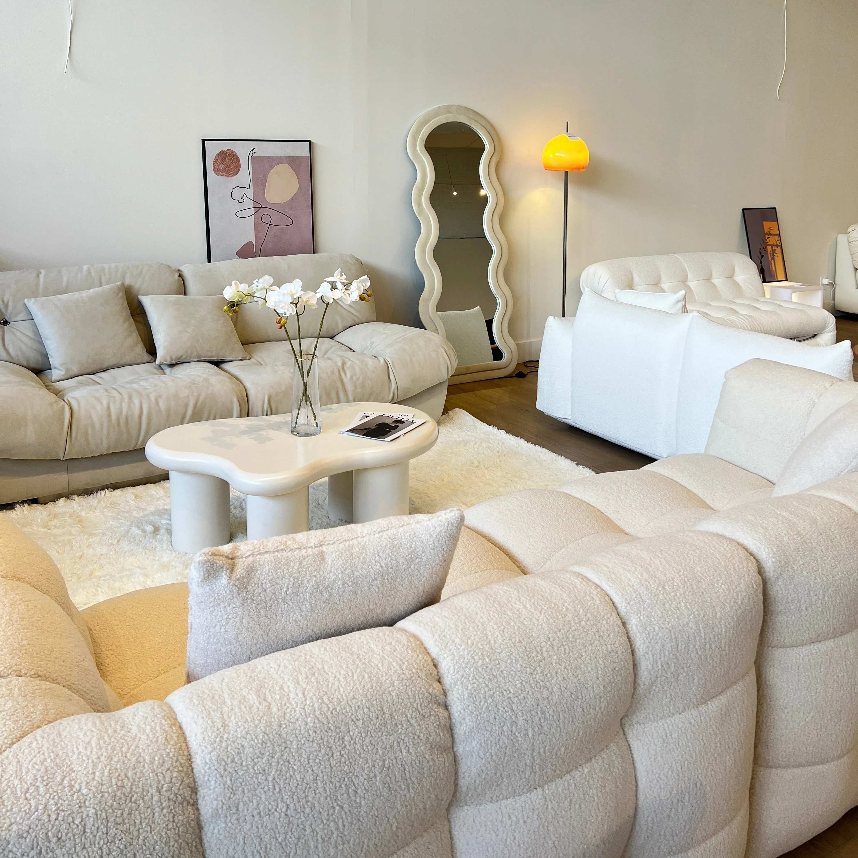 Furry White Carpet - Image 3