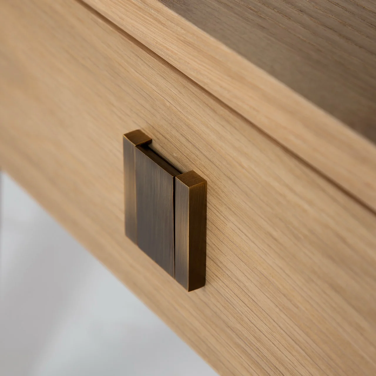Sutton Oak Nightstand - Image 8