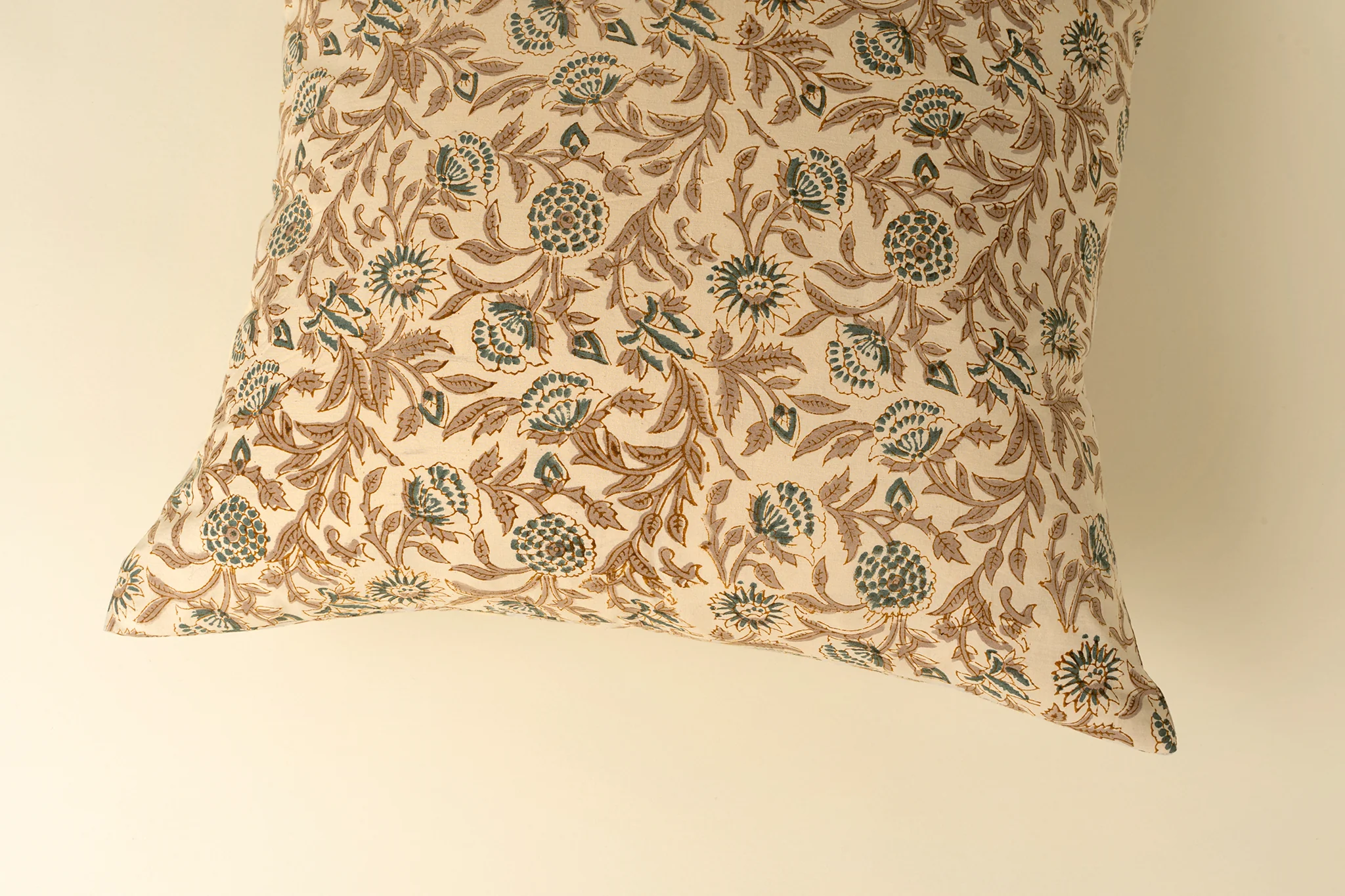 Juniper Block Print Pillow 20"x20" - Image 3